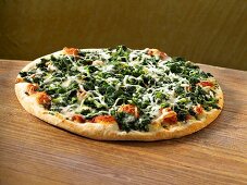 A spinach pizza