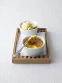 Curry Crème brûlée und Vanilleeis