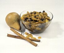 Pear Relish in a Bowl; Ingredients