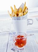 Pommes frites und Tomatensauce (China)