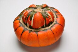 Speisekürbis, Sorte Türkenturban (Red Kuri Squash)