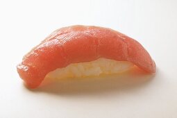 Nigiri sushi with tuna