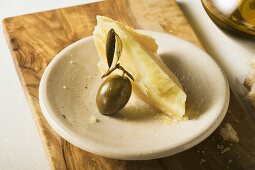 Olive und Parmesan