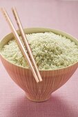 Sticky rice in pink bowl