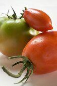 Drei verschiedene Tomaten