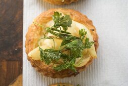 Savoury pear patty with deep-fried parsley