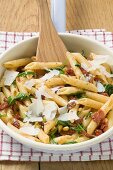 Penne with dried tomatoes, pine nuts and Parmesan