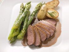 Duck breast with asparagus and rosemary potatoes