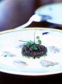 Austernveloute mit Zitronengras und Kaviar