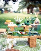 Table decorated with leaves and glass in Asian style