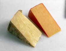 Roter und gelber Cheddar 