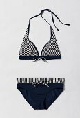 Triangel-Bikini gestreift, blauweiss, Freisteller