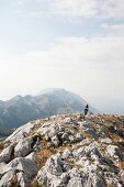 Kroatien: Berg Sveti Jure, Mountain- biker