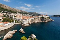 Kroatien: Dubrovnik, Meer, Blick auf Altstadt