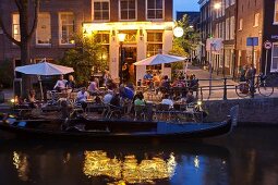 Cafe't Smalle at Egelantiersgracht canal, Amsterdam, Netherlands