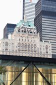 Kanada, Toronto, Fairmont Royal York Hotel, davor Strecke der Railway