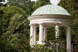 Bad Salzuflen, nostalgische Bäderarchitektur im Kurpark