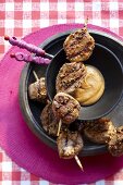 Beef kebabs with peanut sauce