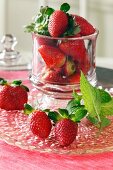 Frische Erdbeeren im Glas