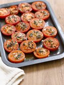 Baked tomatoes with thyme
