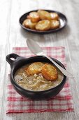 French onion soup with croutons