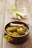 Gherkins with garlic, horseradish and dill