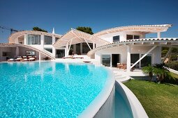 Swimming pool outside of modern home