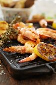 Grilled prawns with lemon and rosemary
