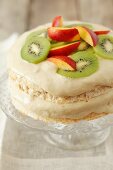 Meringue with white chocolate, halwa cream and fruit