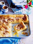 Filo pastry bake with vanilla custard and lemon syrup for Easter (Greece)
