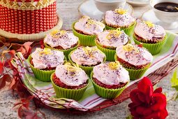 Beetroot muffins with poppy seeds