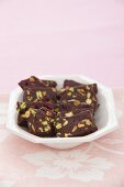 Home-made chocolate bars with pistachios