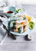 Spring rolls with chicken and mango