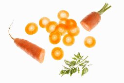 Pieces of carrot and sliced carrots