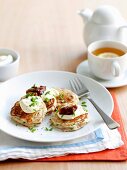 Mini pancakes with bacon and chive