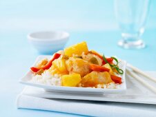 Sweet and sour chicken with rice (Asia)