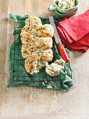 Plaited spinach loaf with feta