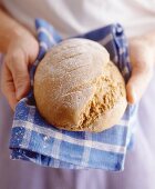 Rye-wheat bread