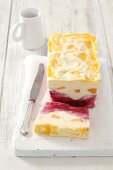 Semifreddo with cherries and peaches