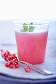 Pomegranate & yoghurt drink