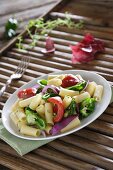 Macaroni with sautéed vegetables