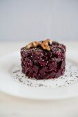 Beetroot salad with seeds and walnuts
