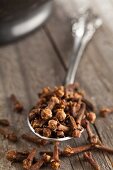 A spoonful of dried cloves