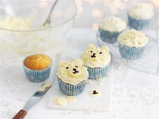 Polar bear cupcakes