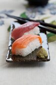 Nigiri sushi with salmon and tuna