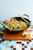 Stir-fried oriental noodles