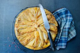 Chicory tart with pink pepper