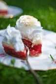 Redcurrant tartlets topped with meringue