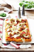 Salami pizza and artichokes with gremolata