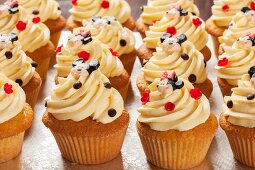 Lustige Vanille-Cupcakes